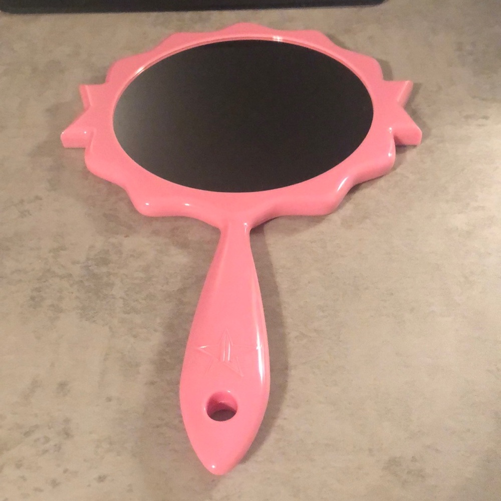 Jeffree Star Approved Mirror